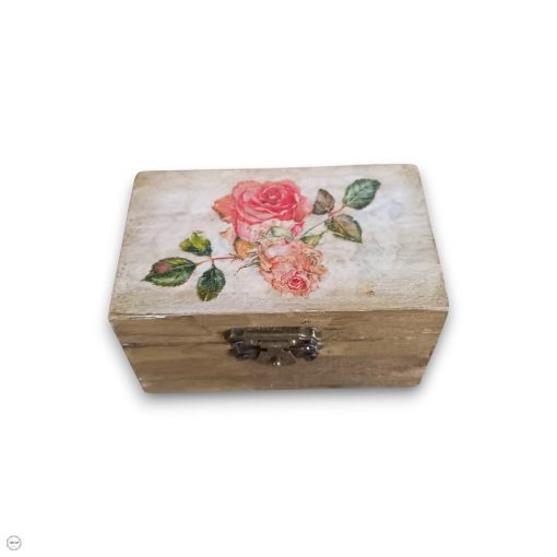 Rózsás fadobozfa rózsabimbó gyertyákkal