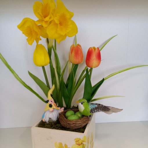 Manós nárciszos asztaldísz